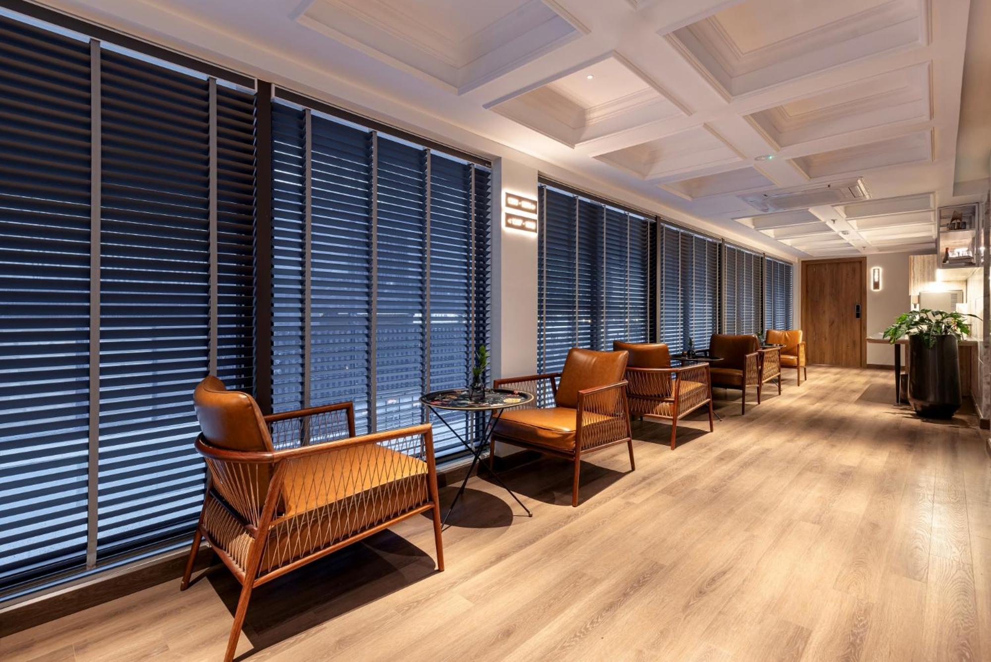 La Siesta Classic Hang Thung Ханой Екстер'єр фото The lounge at the airport